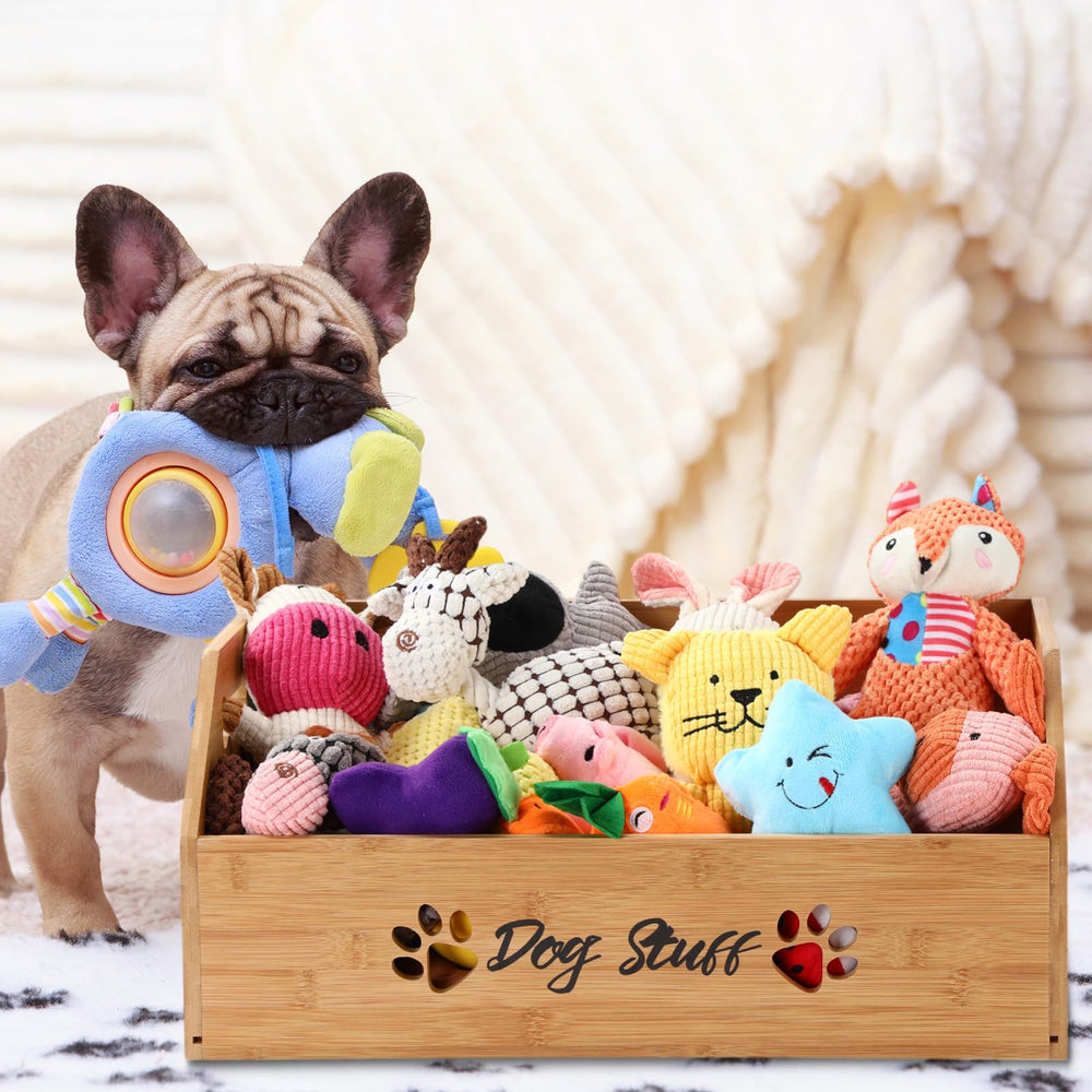 Leinuosen paw pattern front panel adds warm decor touch