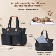 Lekebaby bag features a dry-wet pocket to separate items