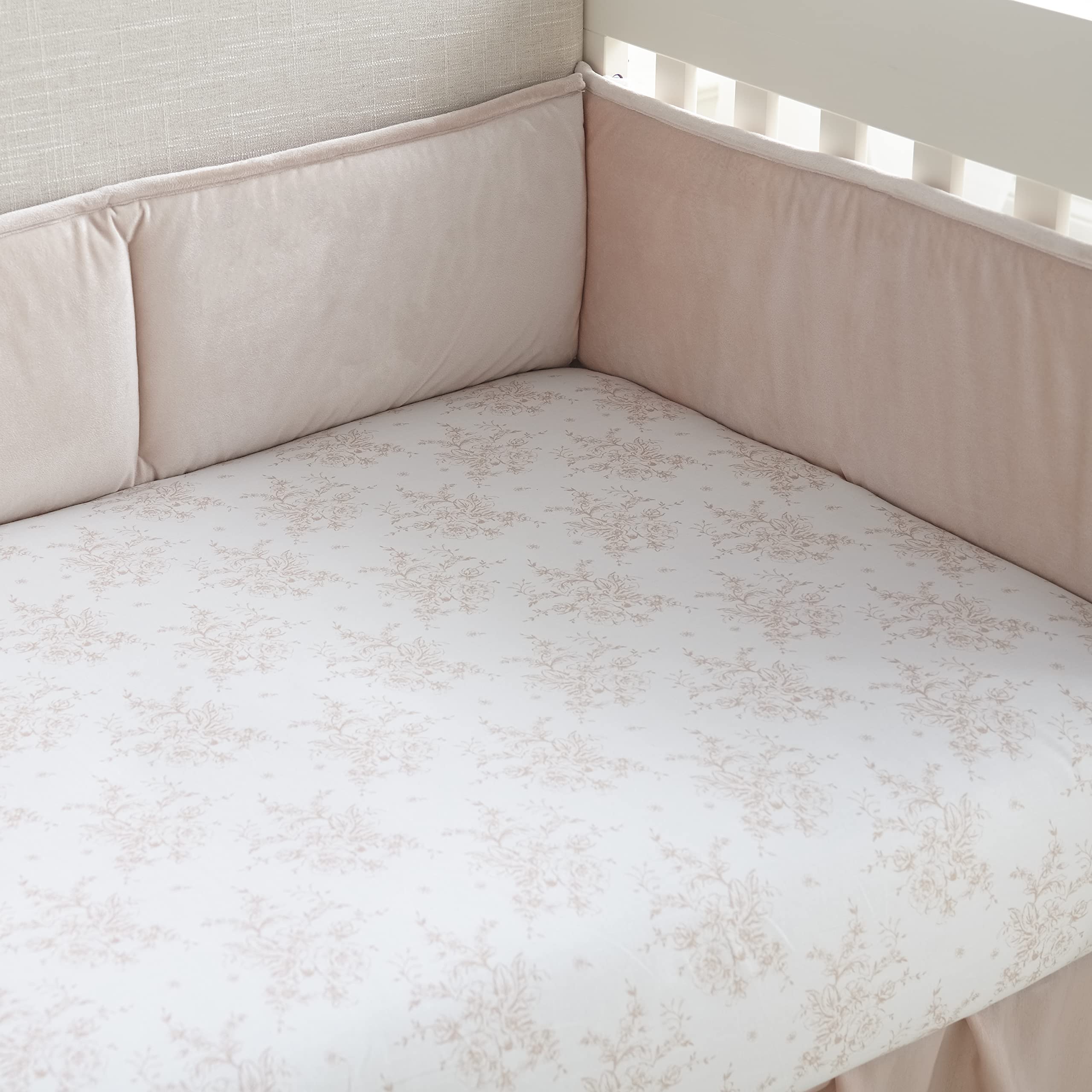 Levtex Baby Heritage sheet close-up shows 100% cotton weave and soft texture for gentle baby sleep.