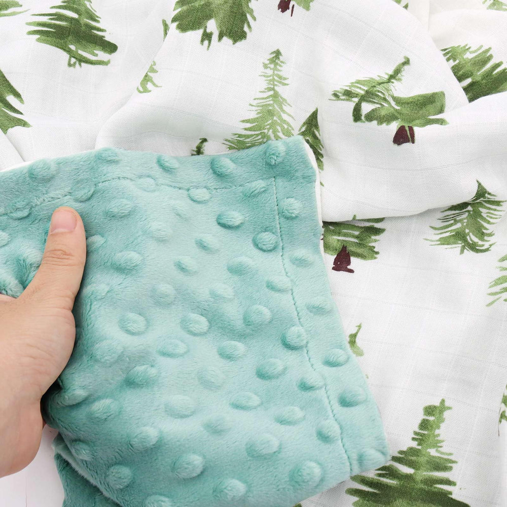 Double-layer LifeTree blanket with soft front and warm back
