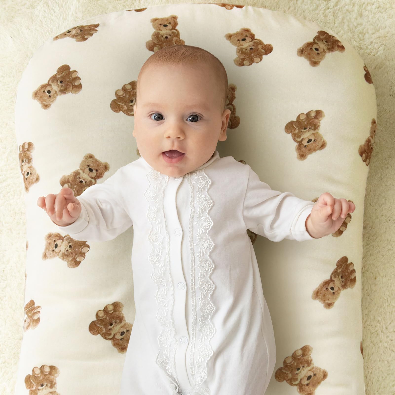 LifeTree baby lounger cover protects the lounger from minor leaks.