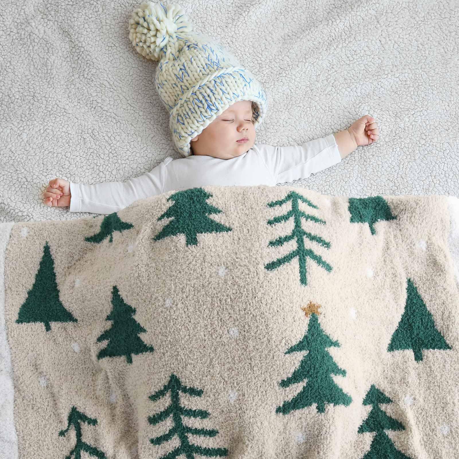 LifeTree Cozy Plush Blanket's neutral PineTree design fits any nursery.