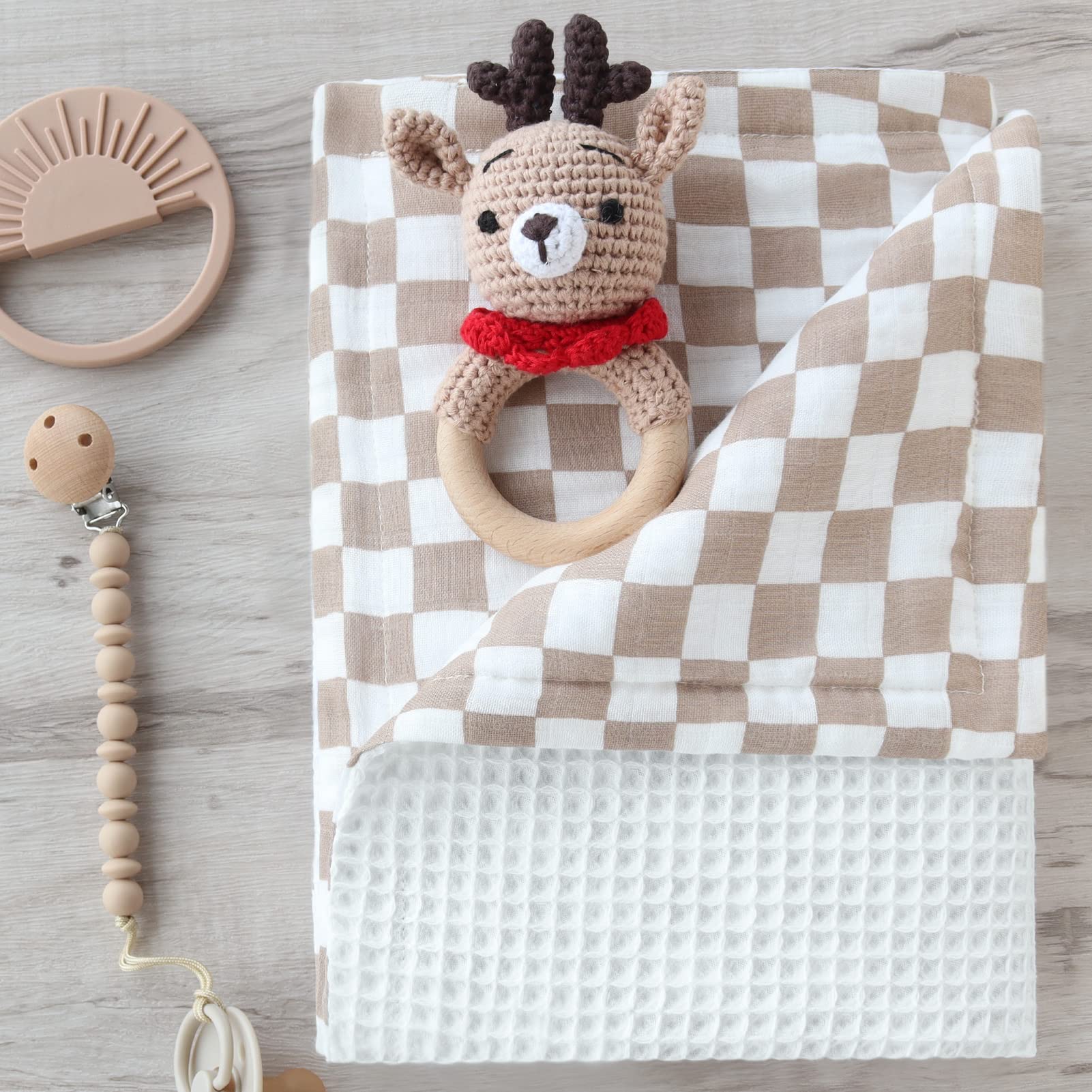 LifeTree multi-use swaddle fits stroller, car seat, crib, and cuddles.
