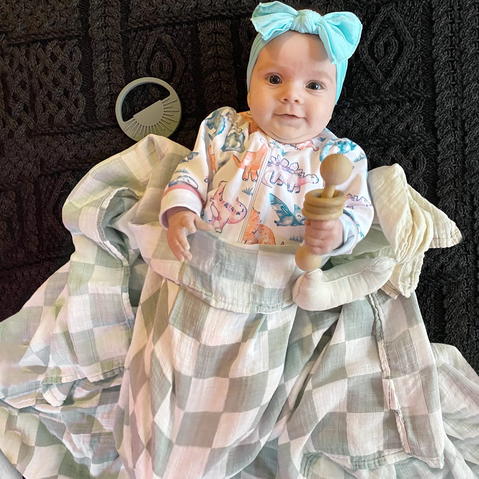 LifeTree swaddle blanket with hen design for soothing newborn snuggles