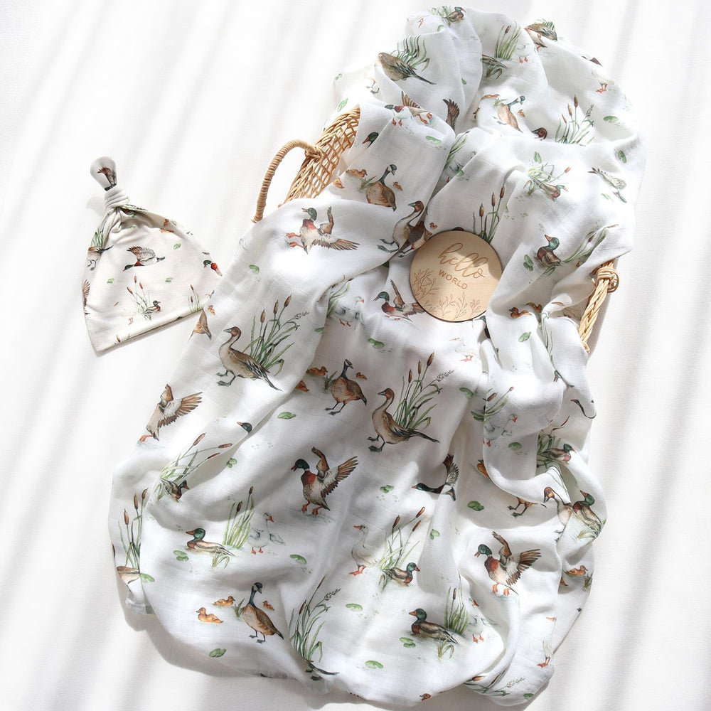 LifeTree nursing-cover swaddle combo for discreet feeding moments.