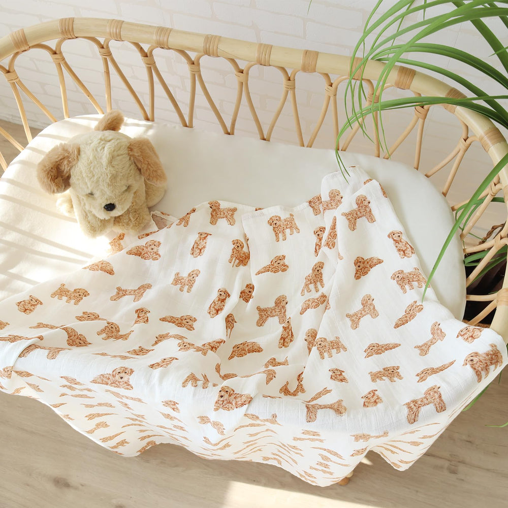 LifeTree viscose-cotton swaddle close-up highlights silky texture and gentle touch.