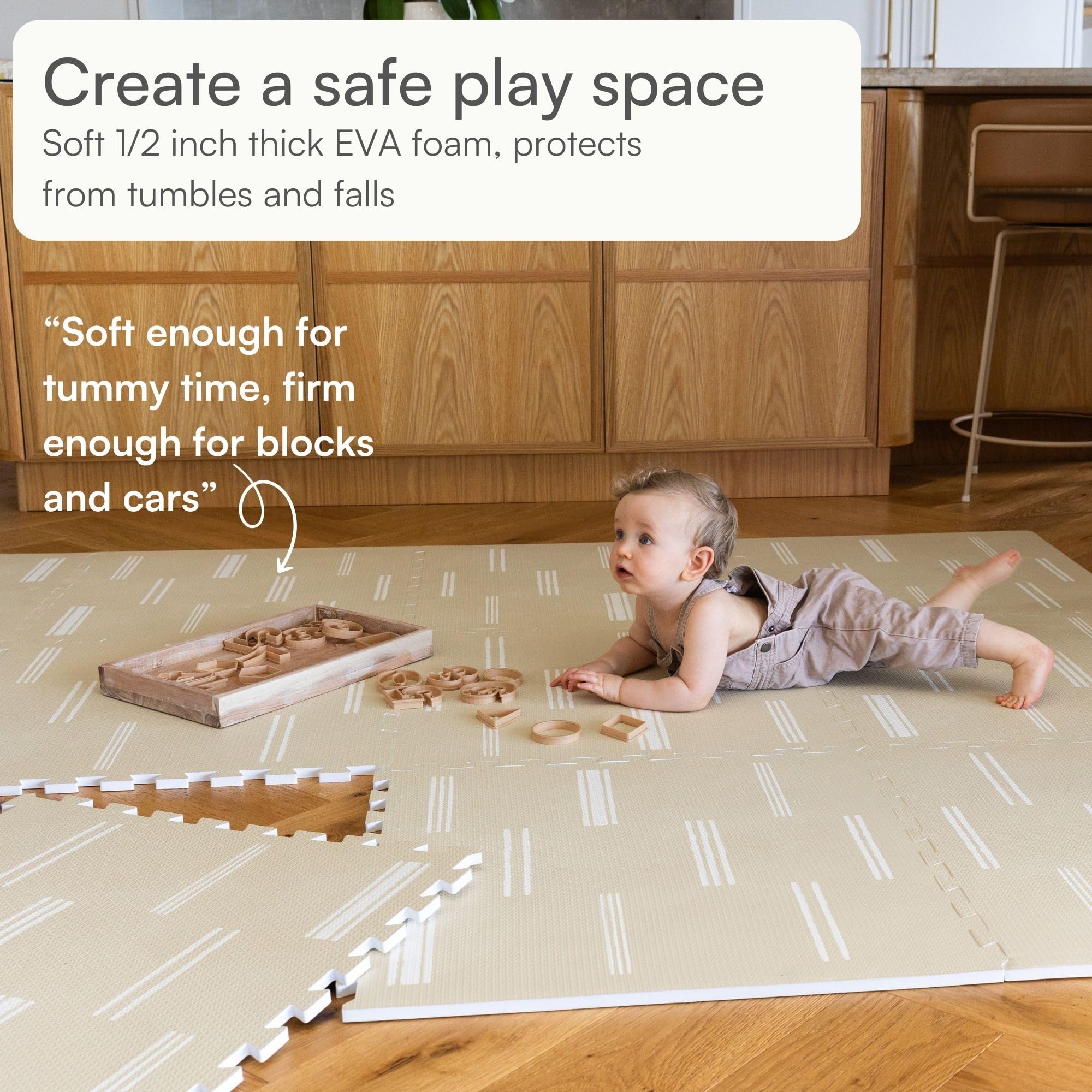 Lillefolk soft padding cushions knees during playtime and crawling sessions