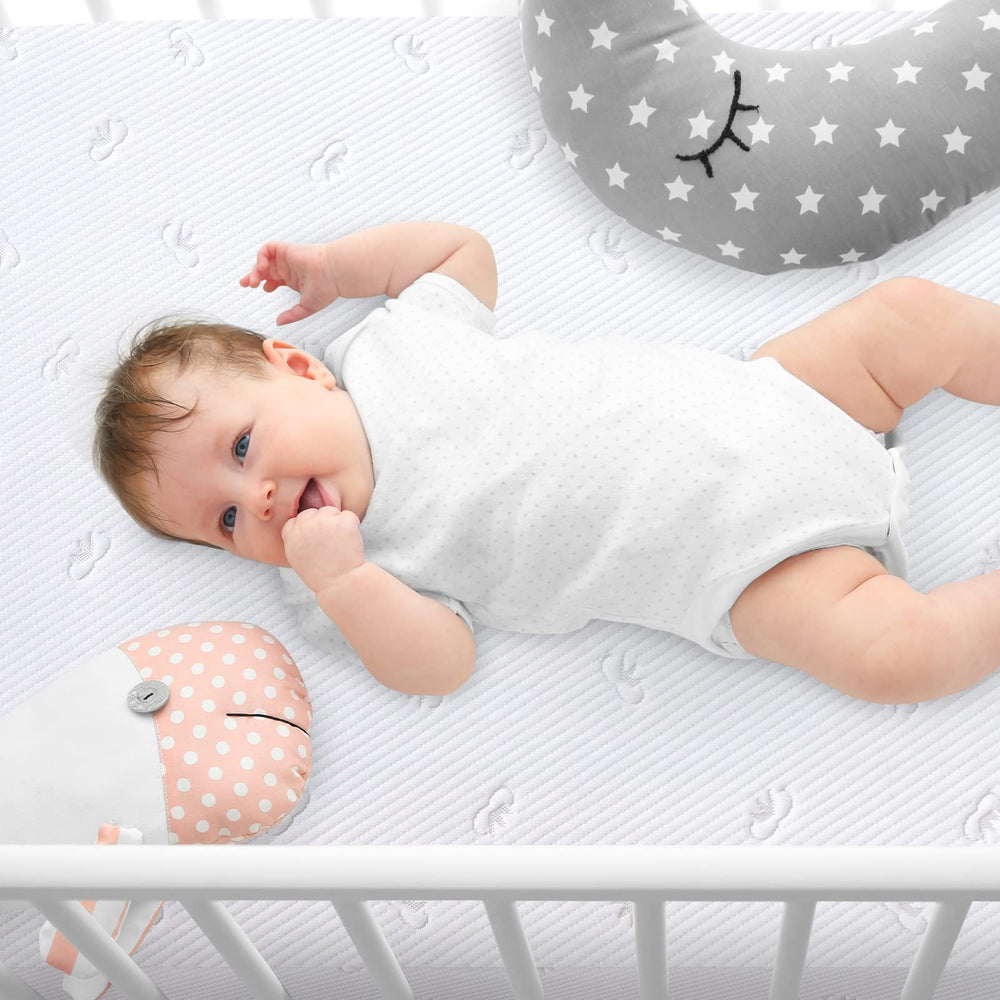 Lillibearas easy-clean, machine-washable design for quick refreshes.