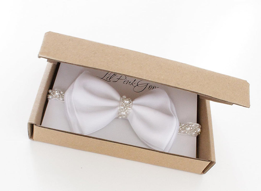 LilPinkGoose cream color headband pairs with baby outfits