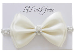LilPinkGoose pearl rhinestone band adds sparkle to newborn styling