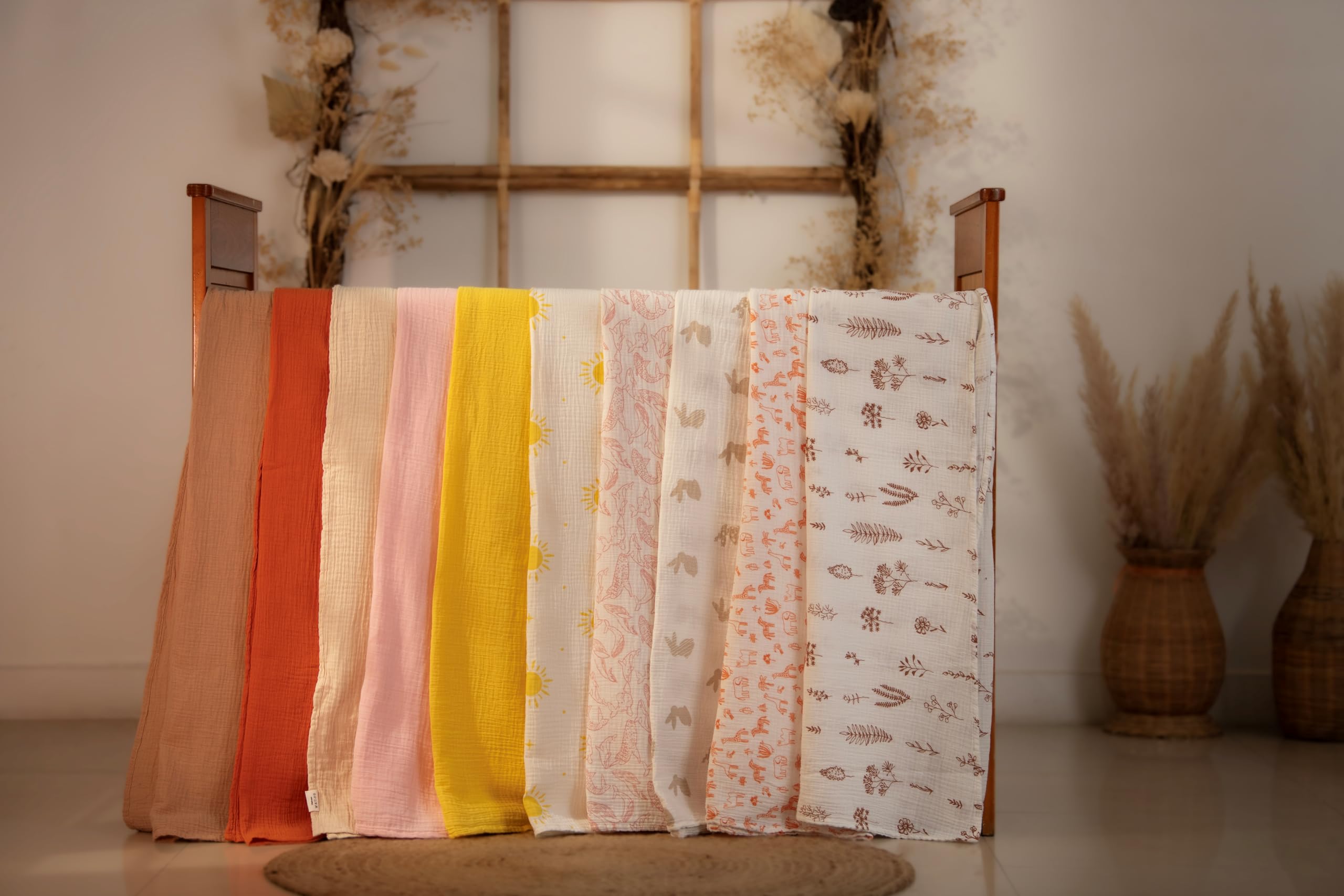 Softens with every wash, LILY O LAUREL muslin remains gentle.