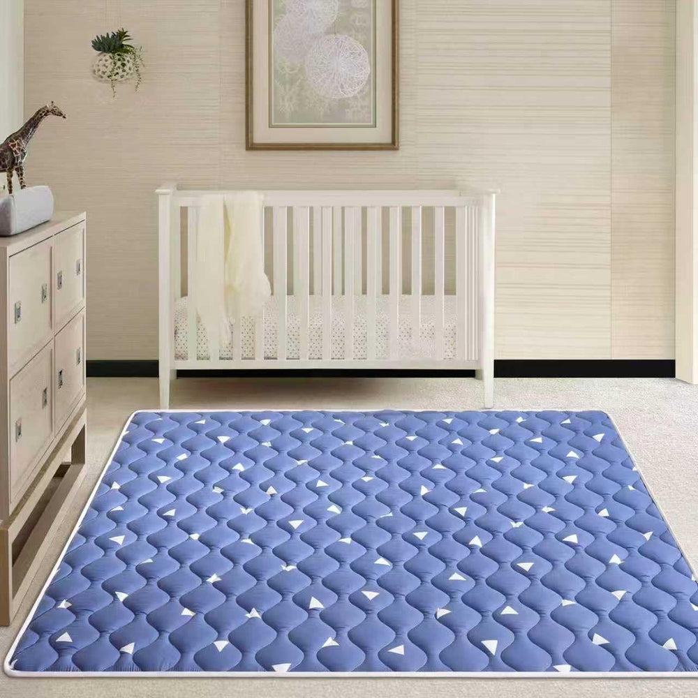 LILYVIBEBEARHAPPY versatile indoor-outdoor mat for family play areas.