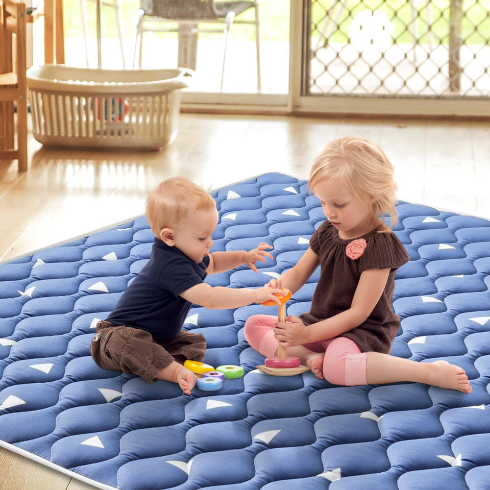 LILYVIBEBEARHAPPY indoor-outdoor play mat fits versatile spaces at home or outside