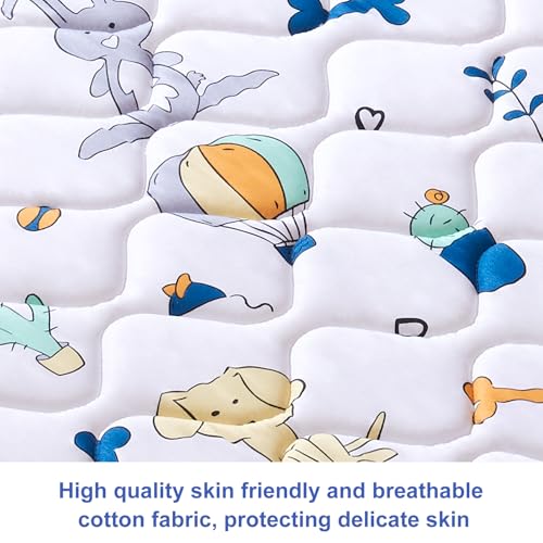 LILYVIBEBEARHAPPY waterproof side guards against spills during outings.