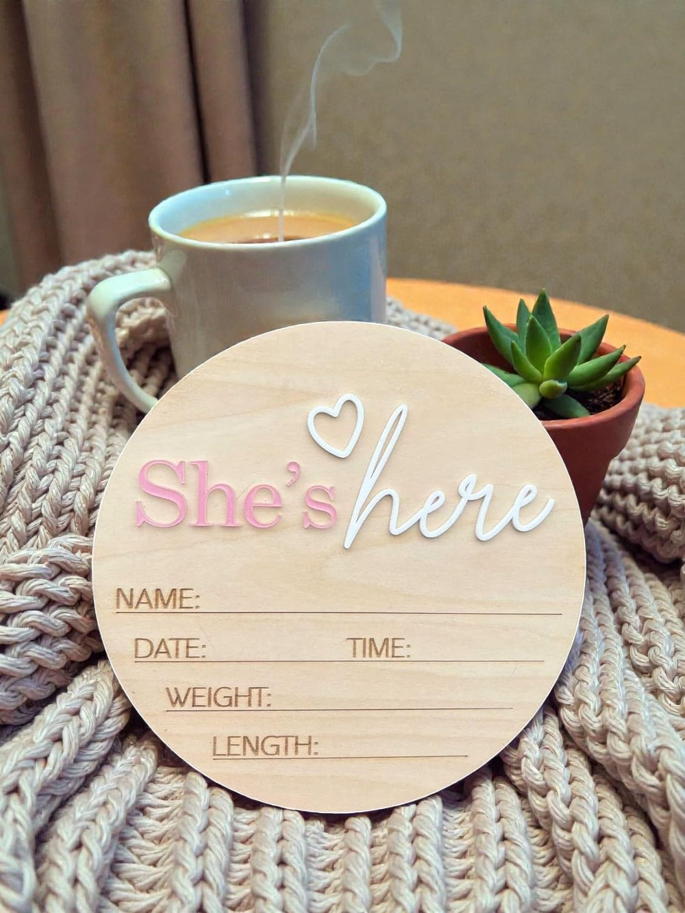 LINHTEVIE birth sign Hes Here blue heart, perfect for baby announcements.