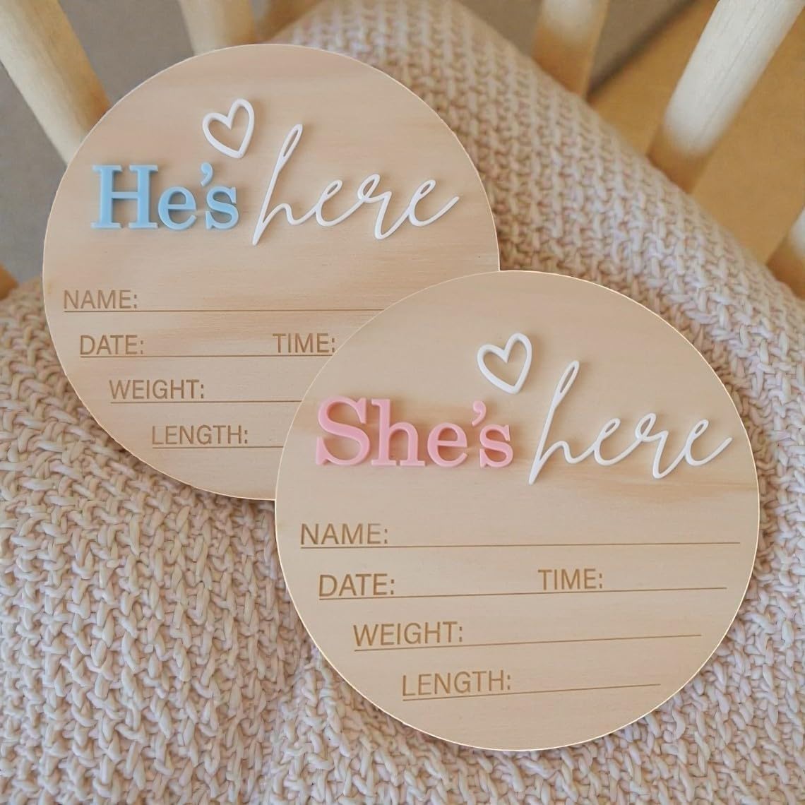 LINHTEVIE wooden birth sign as a timeless nursery decor piece.