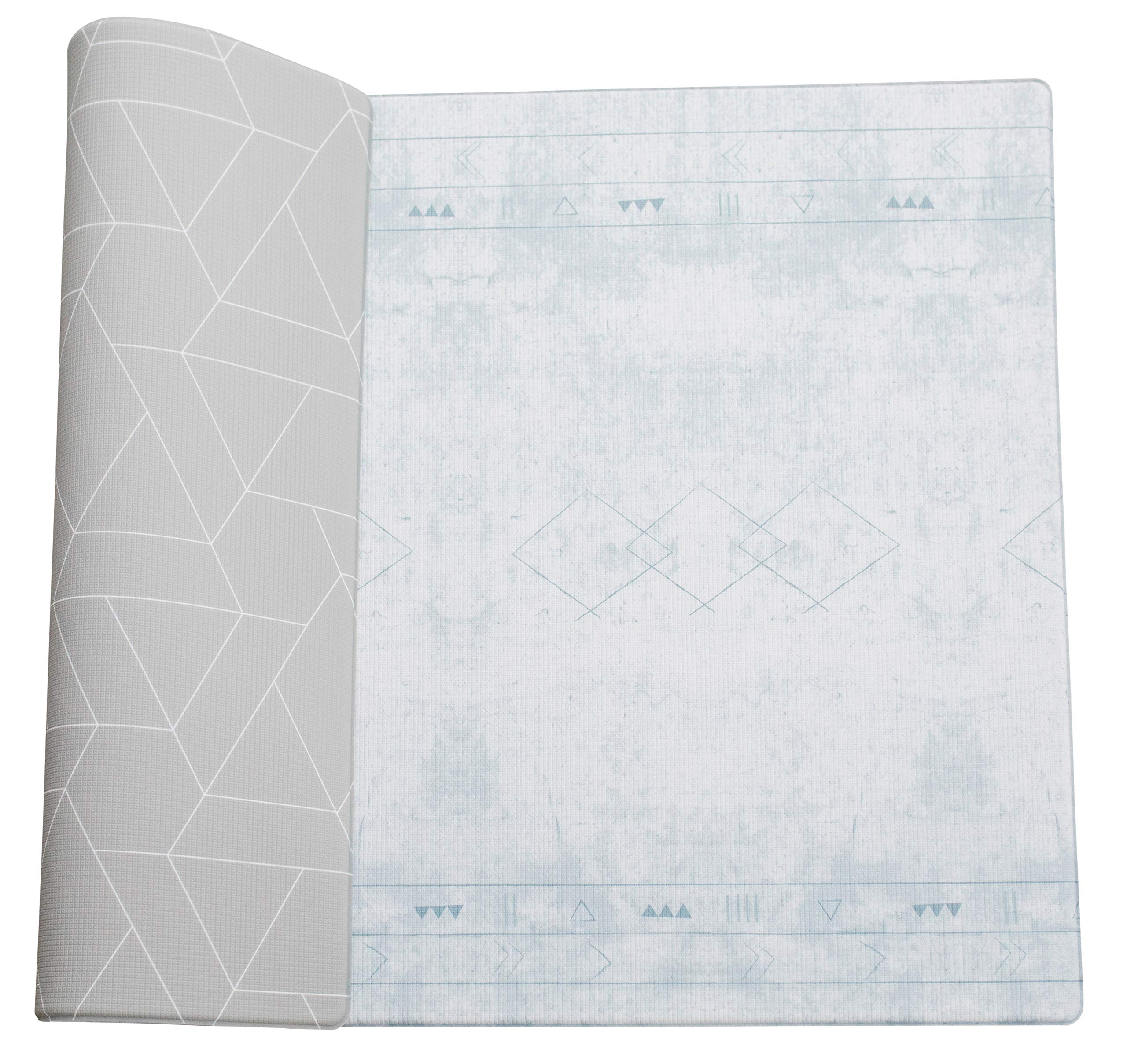 LITTLE Bot Ofie mat with reversible sides for versatile play and decor.