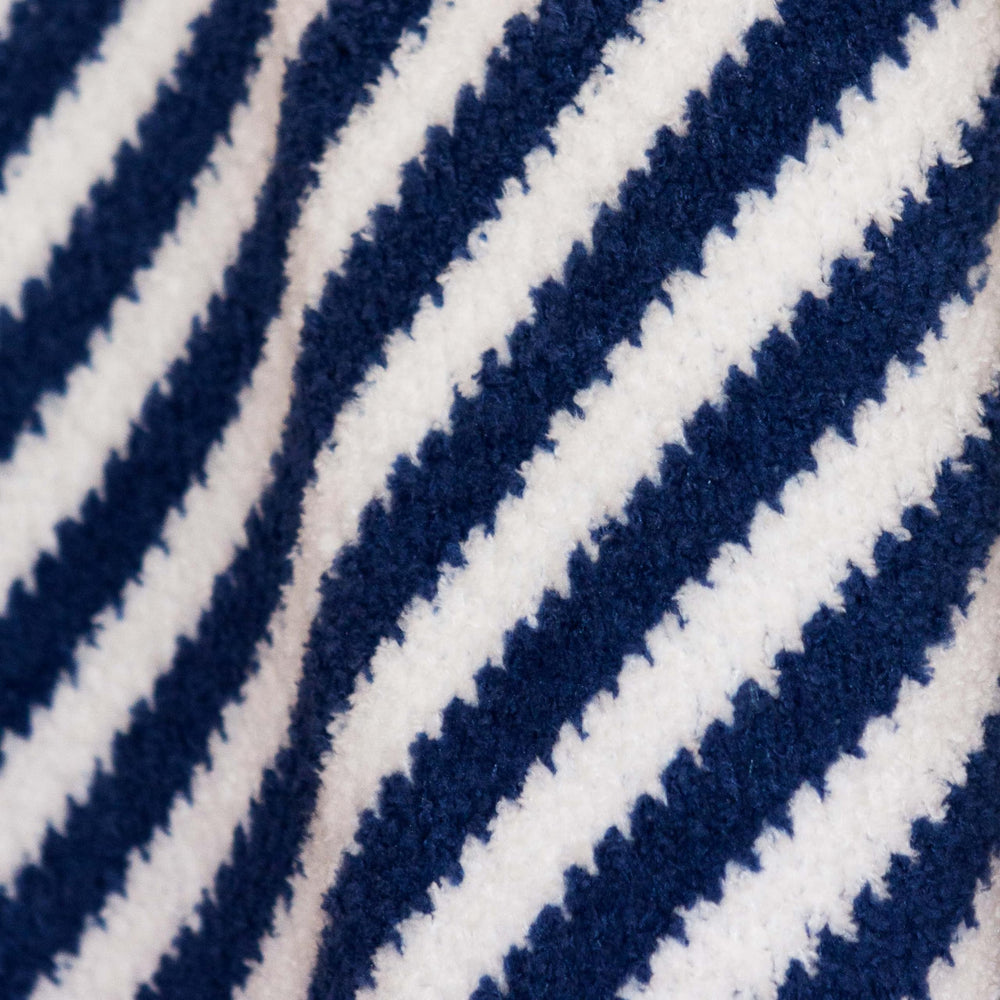 Little Celebrity Chenille baby blanket navy stripes delivers everyday softness and warmth.