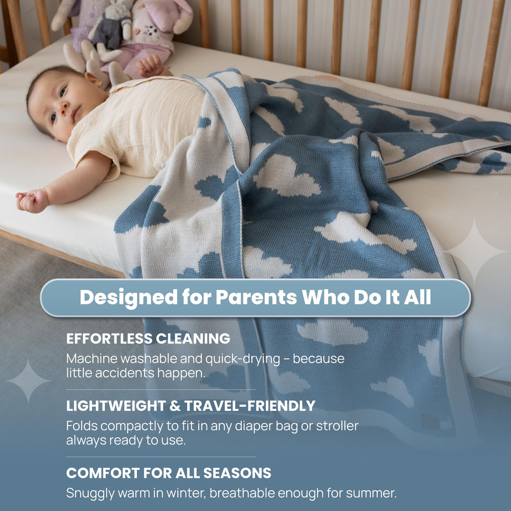 Little Dedi blanket size 80x100 cm for easy layering in cot or carriage.