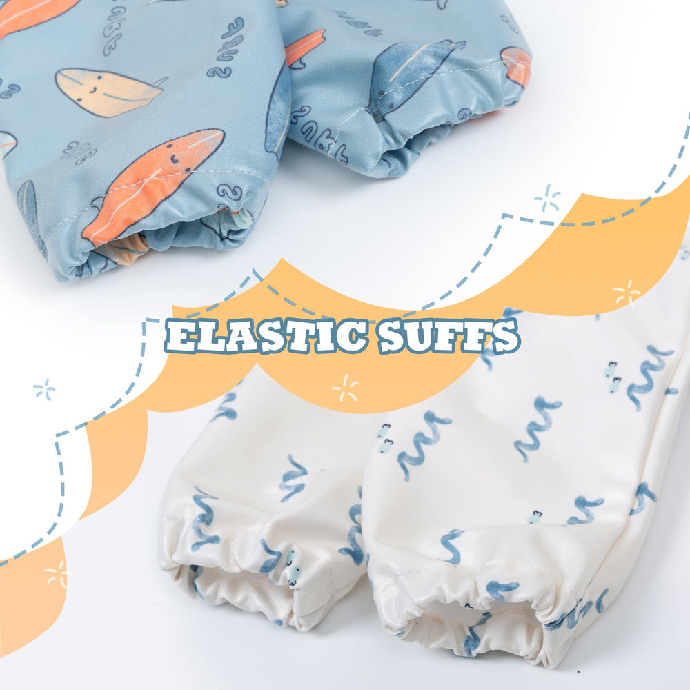 Little Dimsum elastic cuffs secure wrists to prevent food from reaching sleeves.