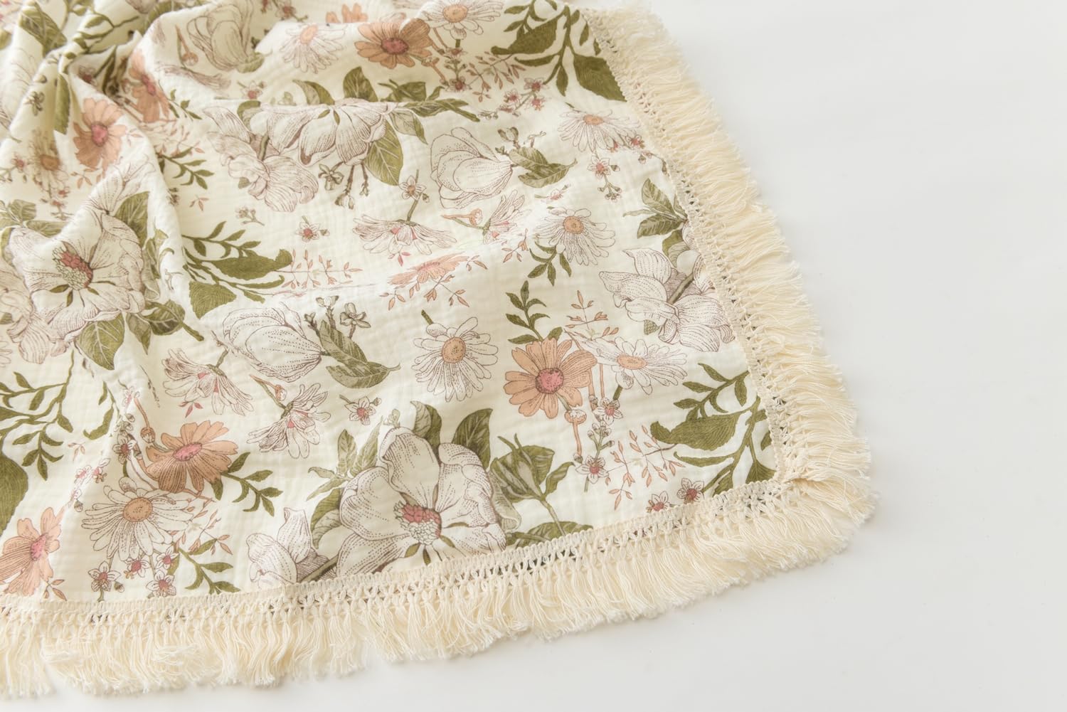 Little Jump 40x47 blanket supports naps and playtime.