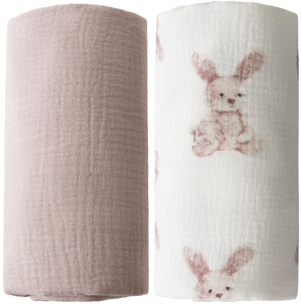 Little Jump muslin cotton close-up highlights breathability and gentle feel