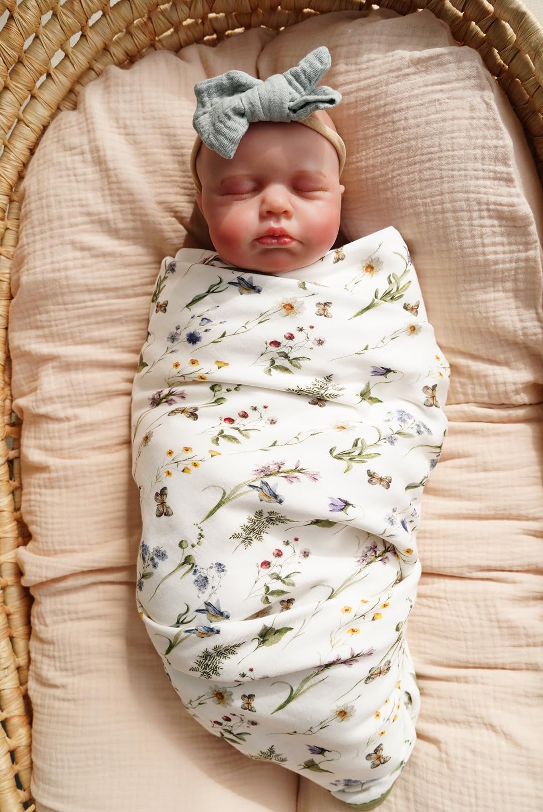 Little Jump versatile design works as crib, stroller, or toddler bed blanket