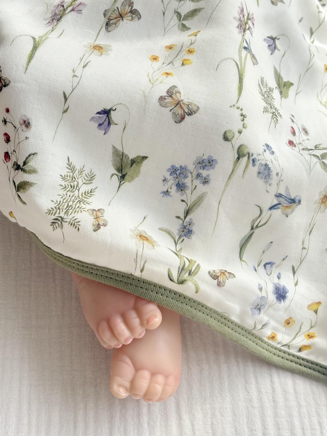 Little Jump wrap-friendly muslin blanket is ideal for quick cuddles