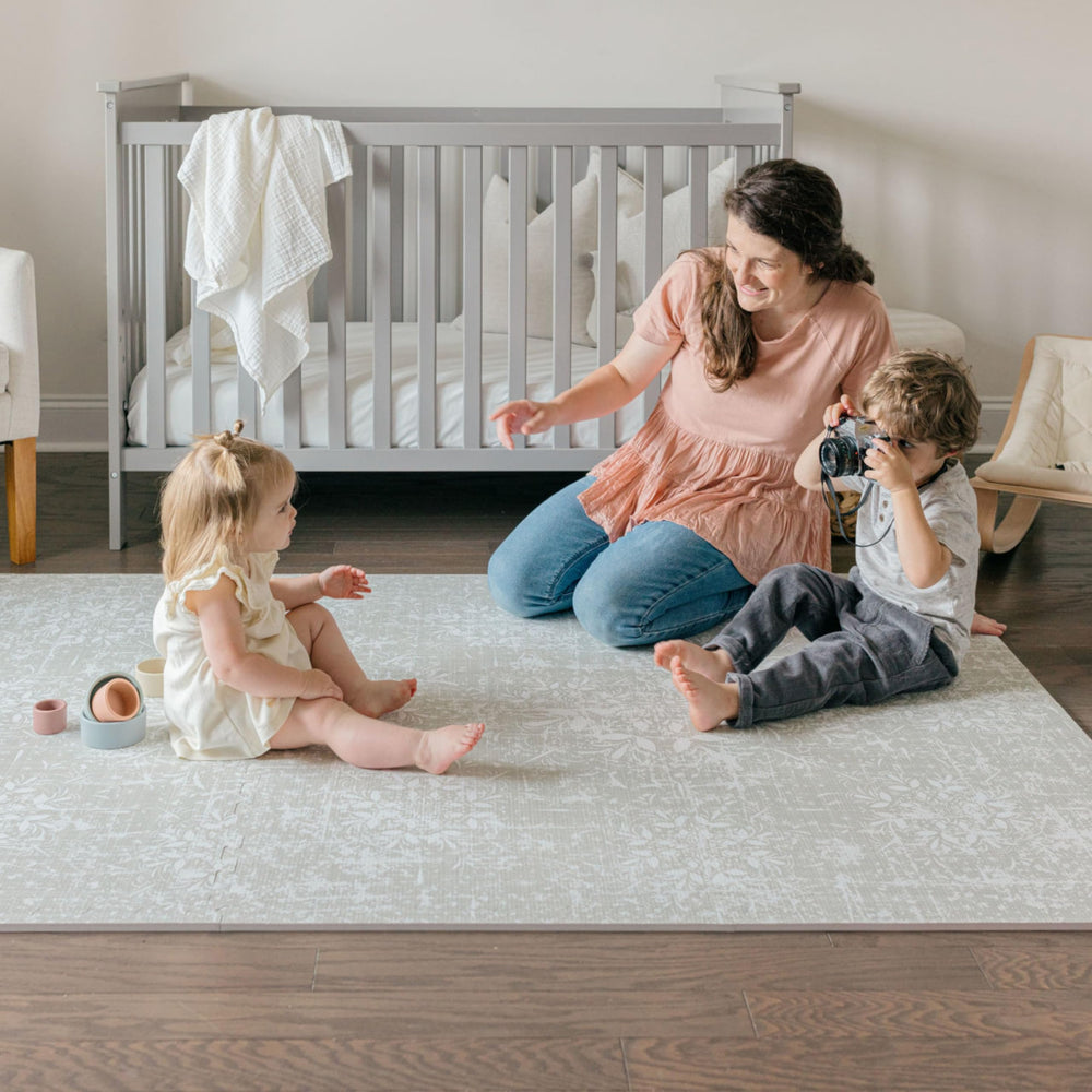 Eden mat suitable for ages 0–5+ during crawling and play.