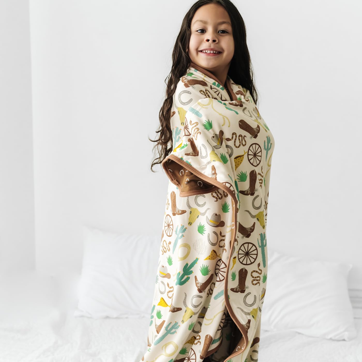 Little Sleepies Cloud Blanket makes a thoughtful gift for babies or toddlers.