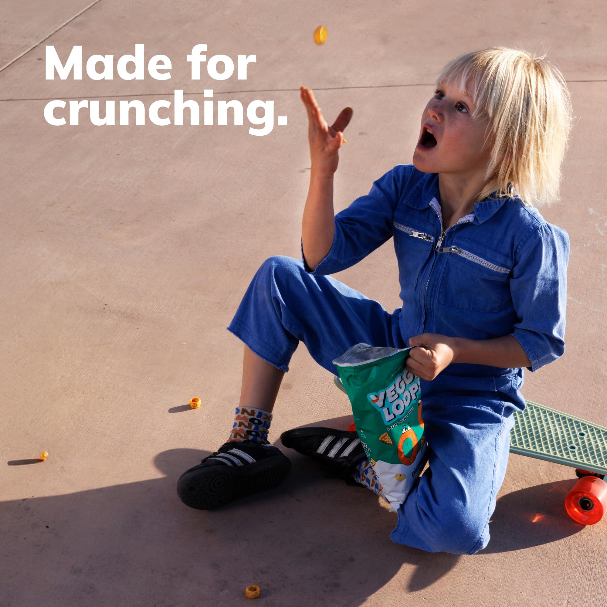 Little Spoon Pizzalicious Veggie Loops in lunchbox – convenient kid-friendly snack.