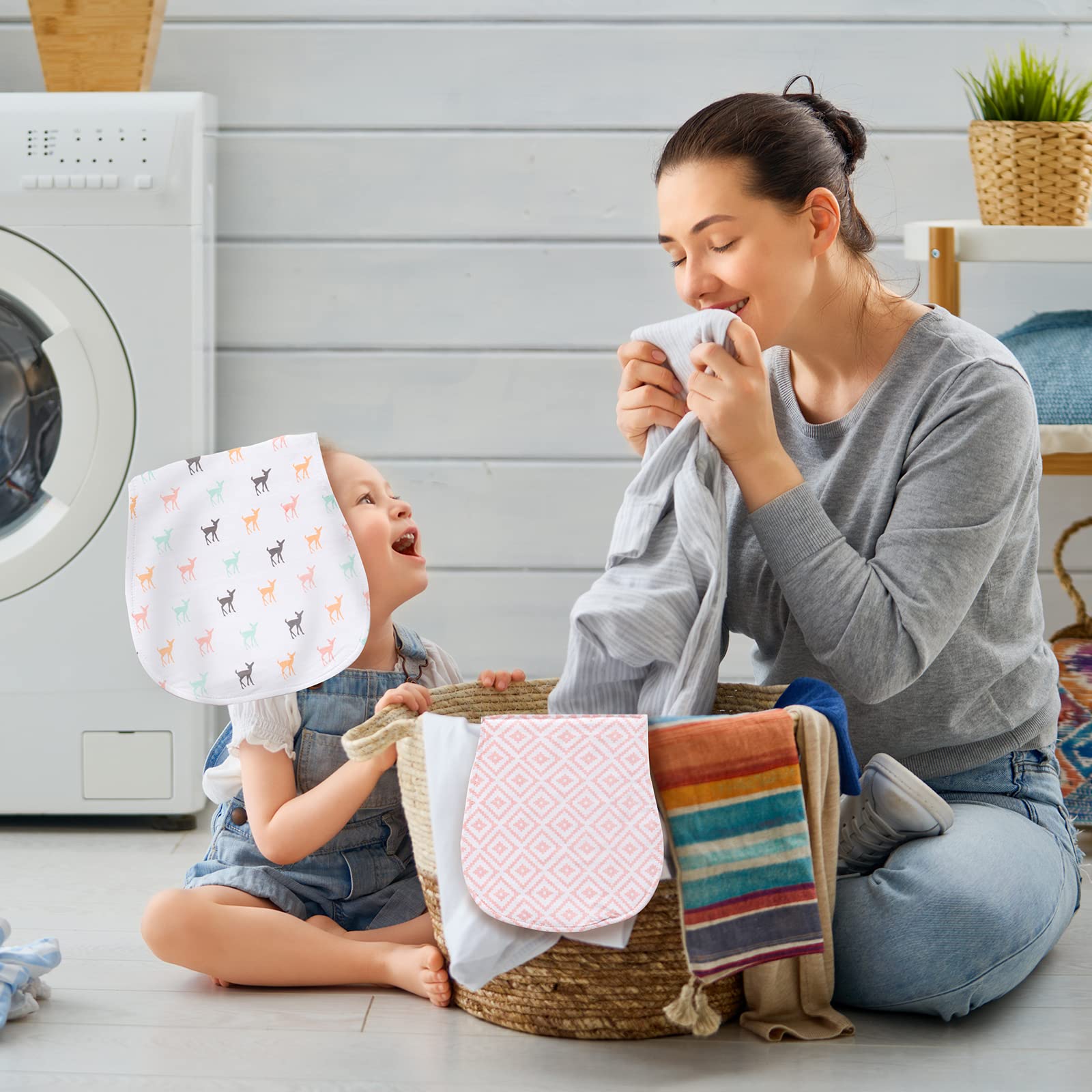 Little Tots burp cloths feature a unisex design for newborns.