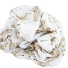 Little Unicorn breathable cotton fabric swaddle ensures airy comfort for baby.