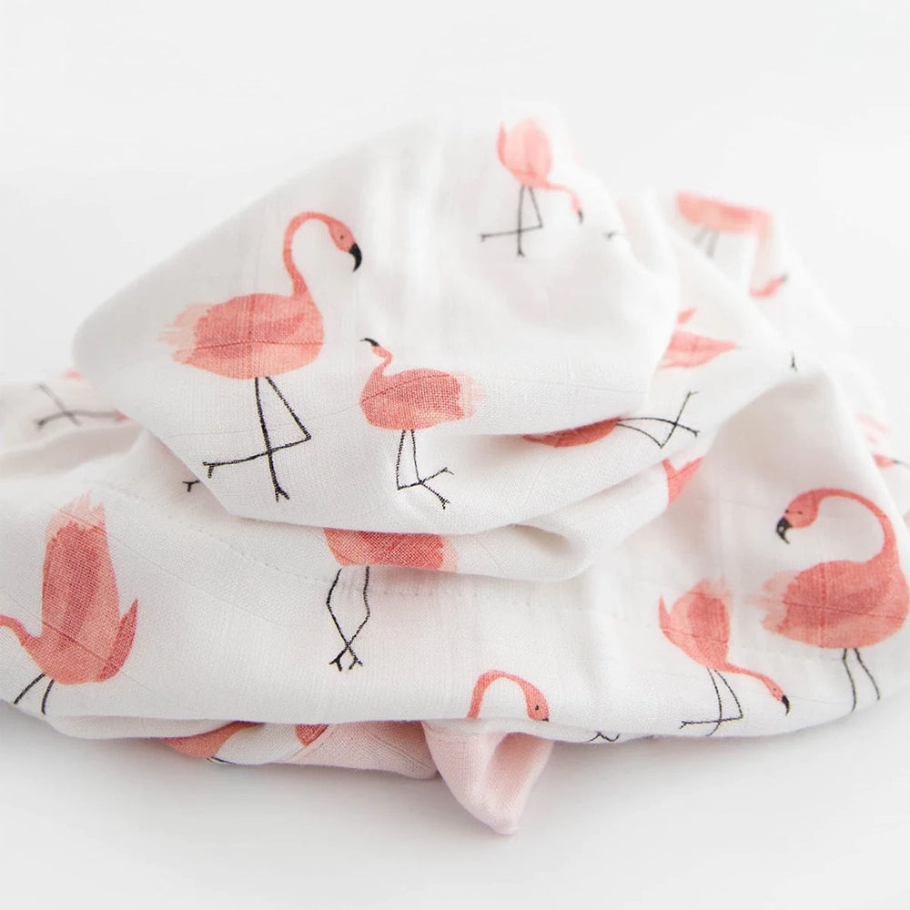 Little Unicorn Deluxe Muslin Quilt stroller-on-the-go quilt for travel and in-car comfort.