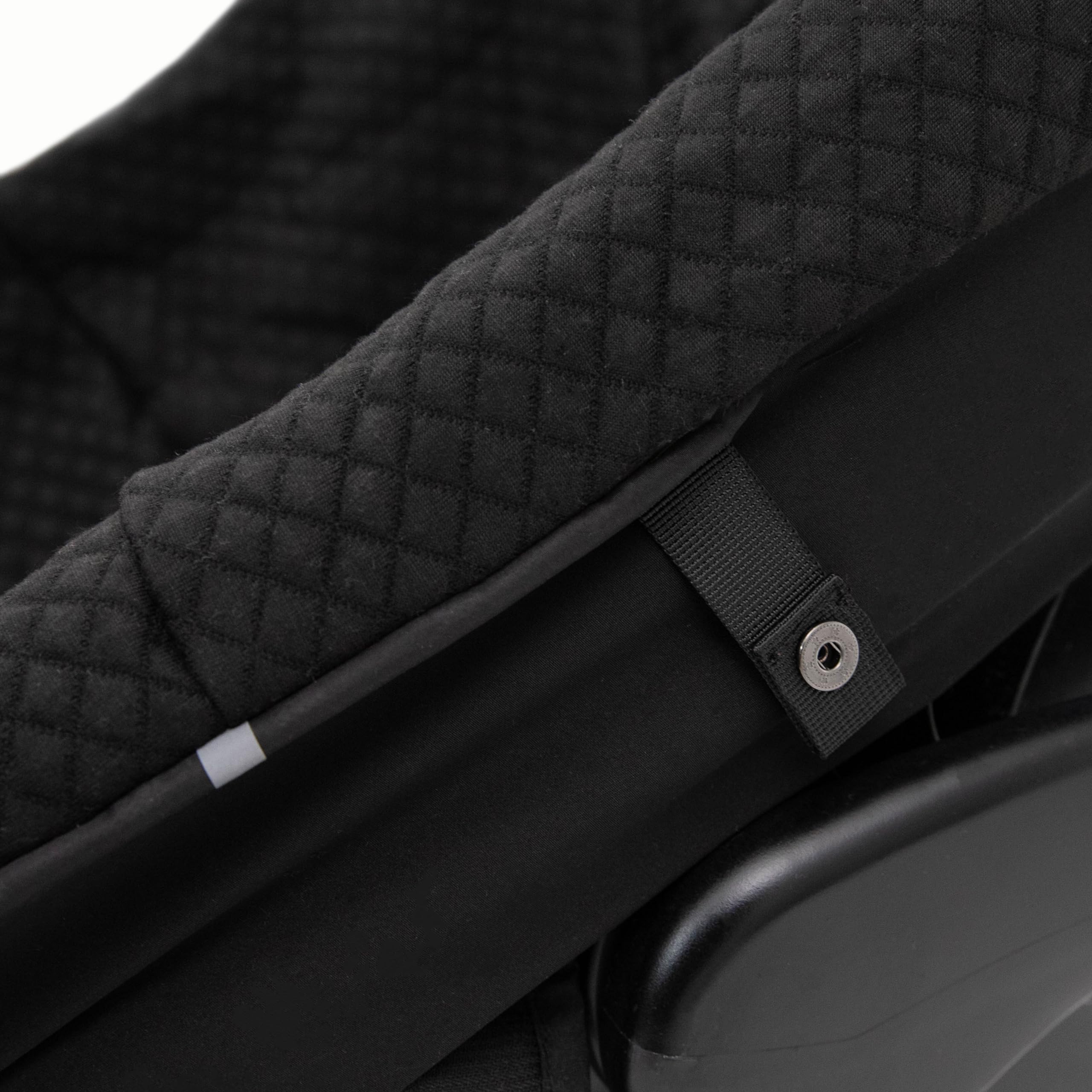 Little Unicorn footmuff four snap straps boost security