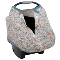 Little Unicorn peek-a-boo window with magnetic closure for easy checks.