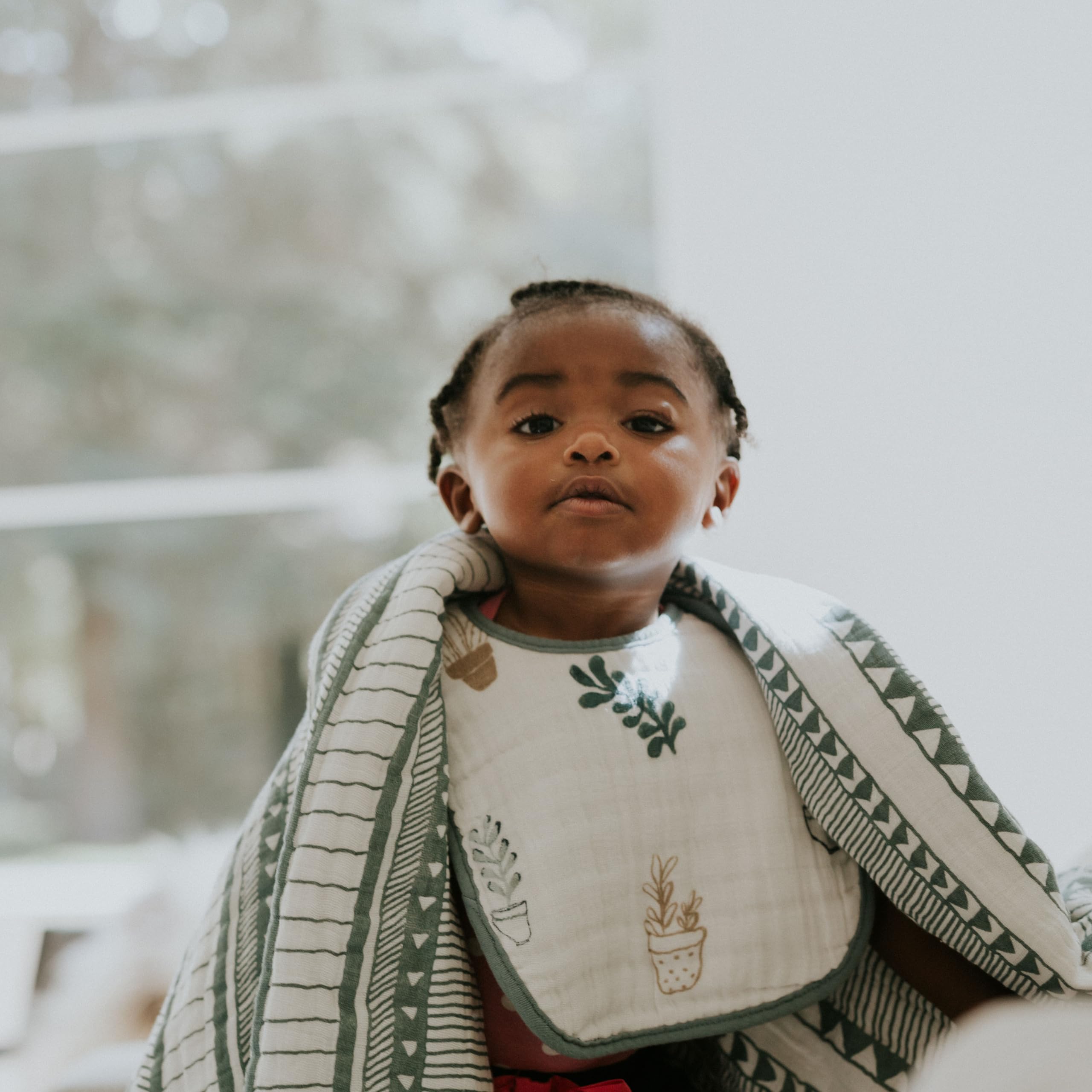 Little Unicorn Premium Classic Bib 3-pack travel-friendly option for busy days.