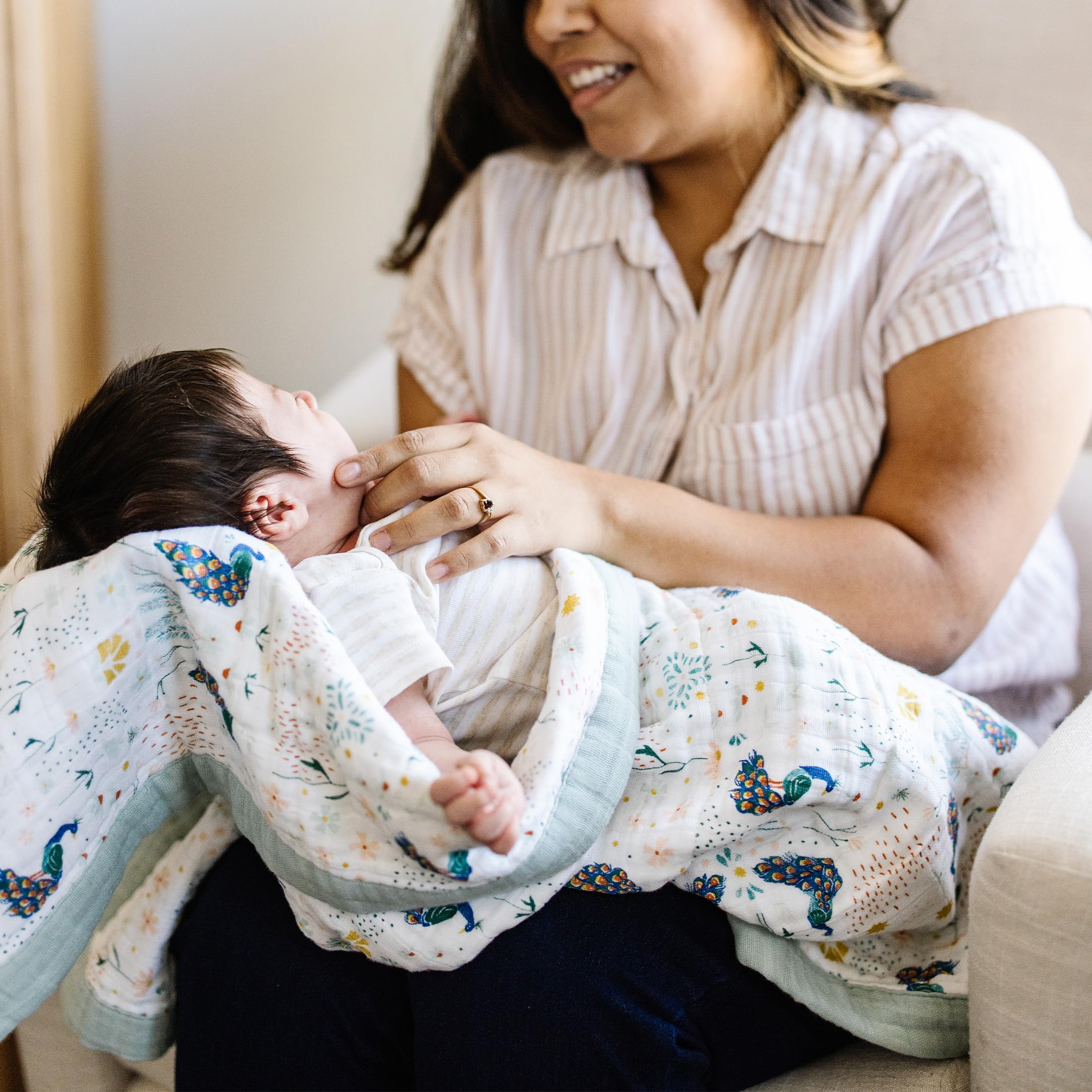 Little Unicorn gift-ready packaging offers a stylish baby shower gift option.