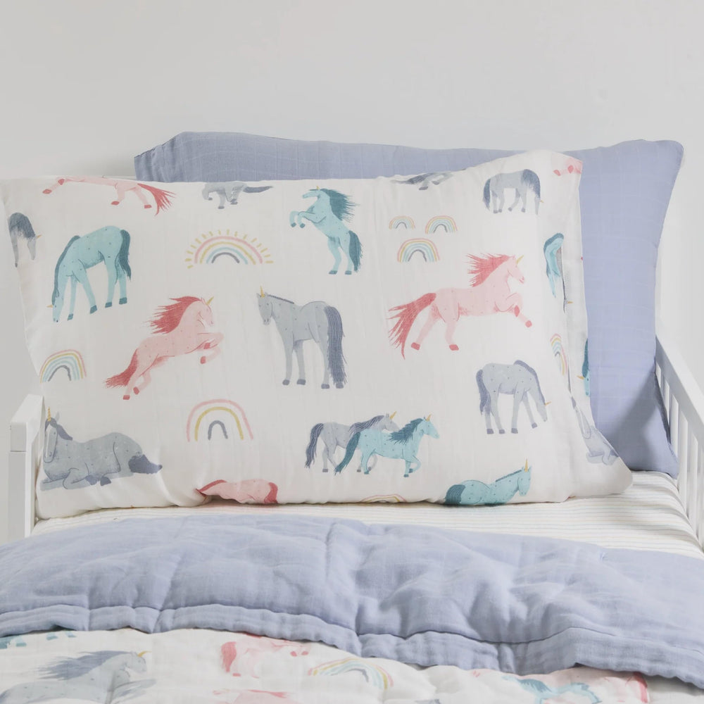Breathable muslin fabric of Little Unicorn pillowcase 2-pack enables comfortable nights.