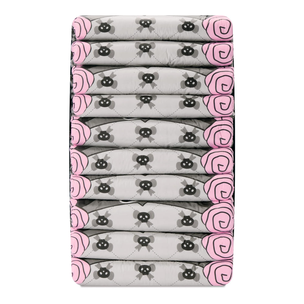 Littleforbig Goth Brat diaper invites attention with expressive style.