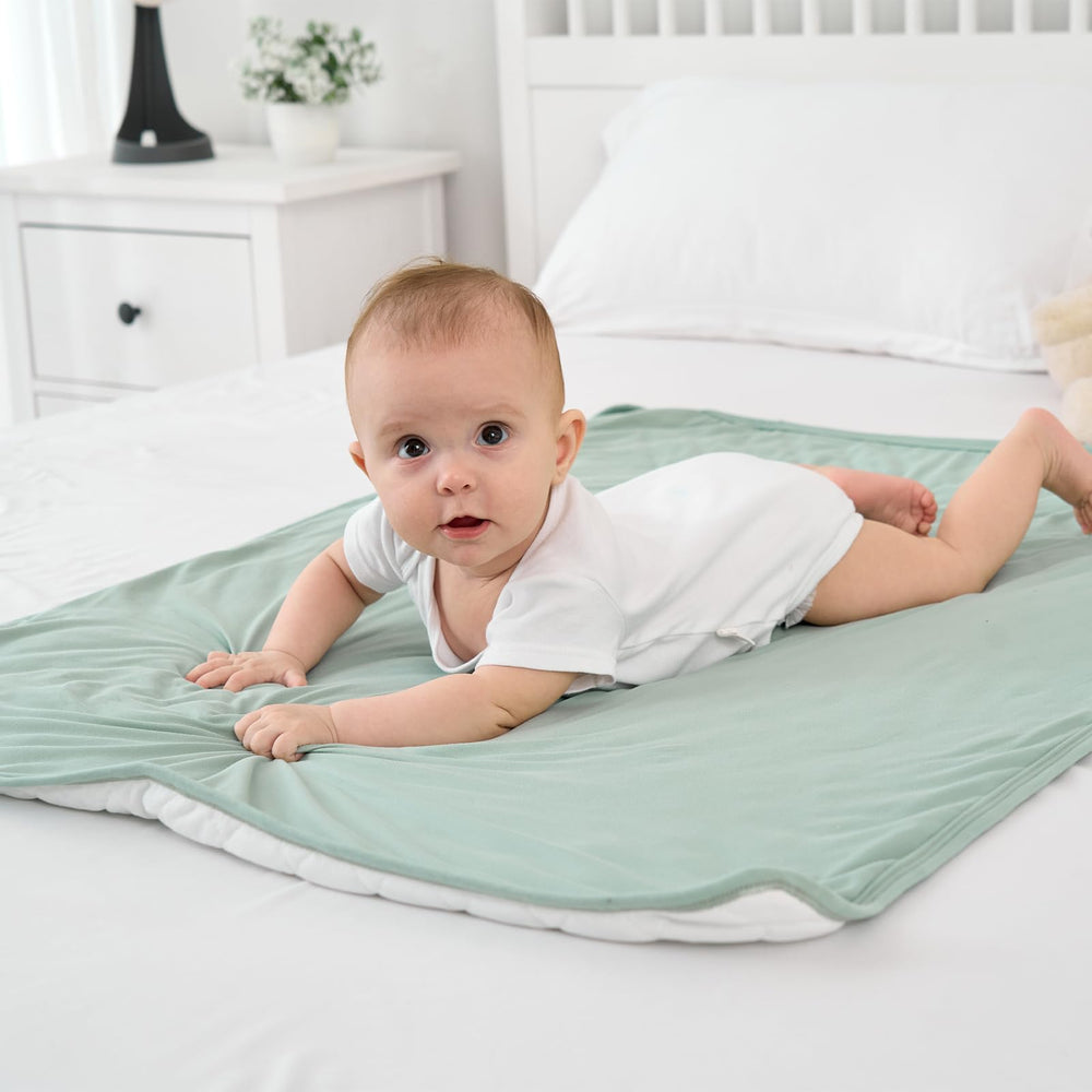 Littogoose Comforter with 0.5 TOG for year-round warmth and breathability.