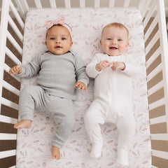 Littogoose pack-n-play sheets with elastic band install quickly and stay in place.