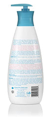 Live Clean Baby Tearless Shampoo pour moment highlighting tear-free washing