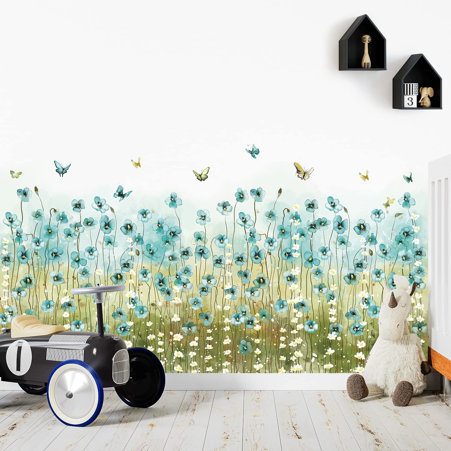 LiveGallery skirting lines decoration adds subtle floral charm
