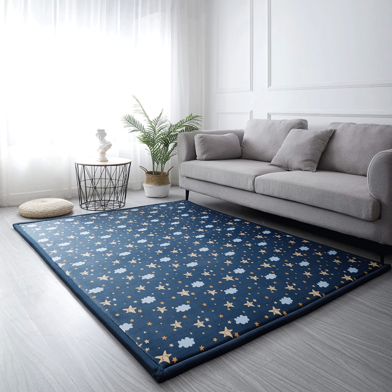 Loartee large-size rug fits living rooms and nurseries