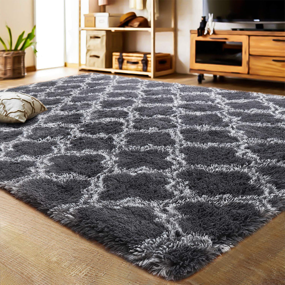 LOCHAS luxury shag rug in dark grey and white adds cozy texture to living rooms.