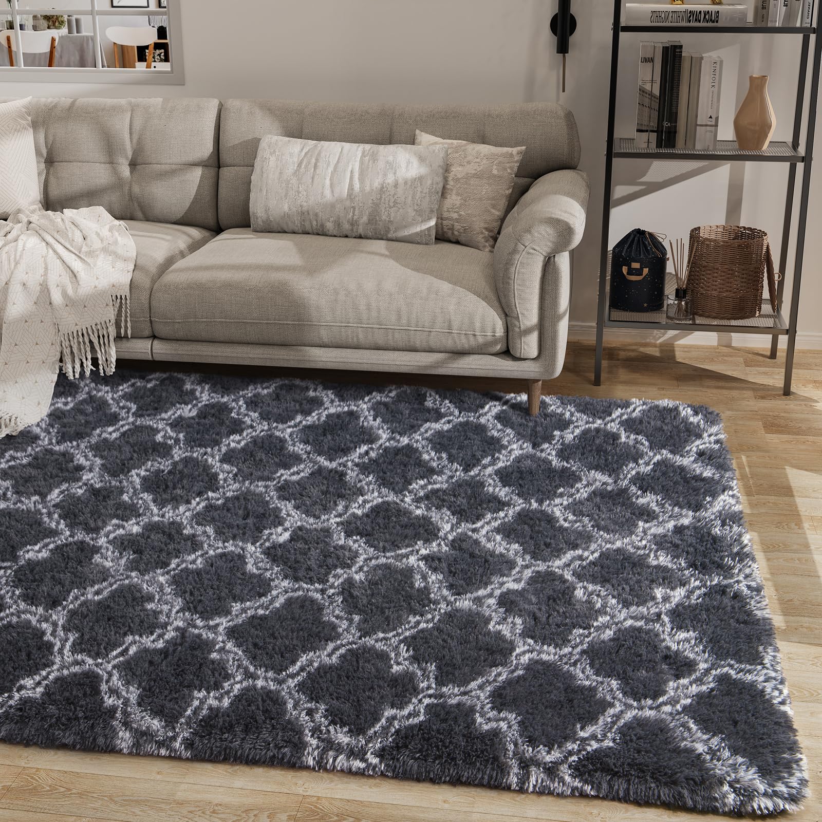 LOCHAS memory foam interlayer cushions feet on cold floors for comfort.