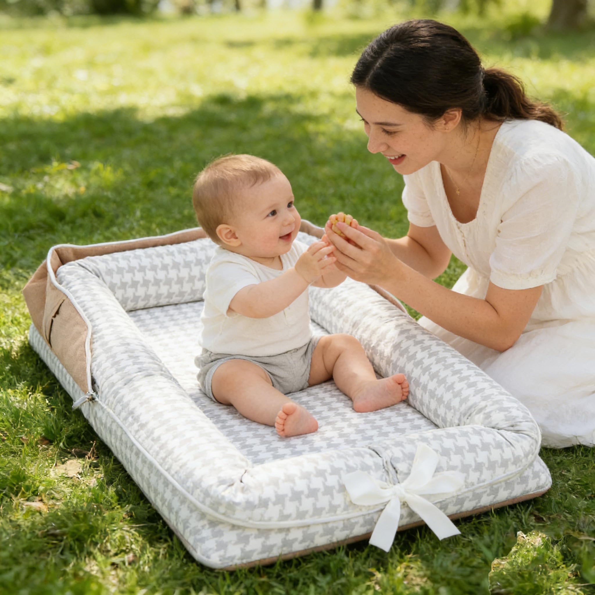 Loevin baby lounger gray thousand bird check portable design for on the go naps