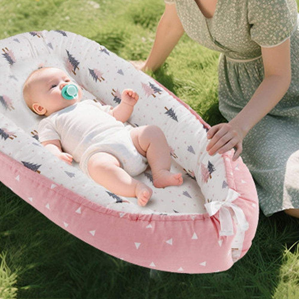 Loevin lace-up design offers reversible front/back mood options.