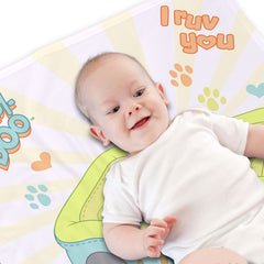 LOGOVISION soft fleece milestone blanket feels cozy and breathable for baby sessions.